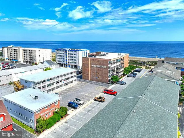 12 72nd St #204, Ocean City