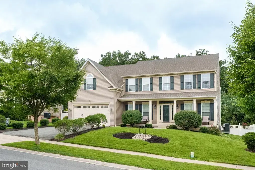 218 Magnolia, ELKTON