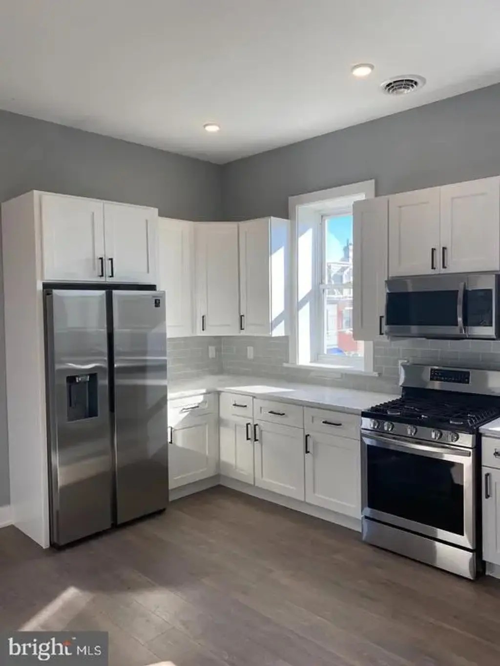 2700-2 Ash St #1a, PHILADELPHIA