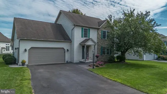 248 Macintosh Dr, Palmyra