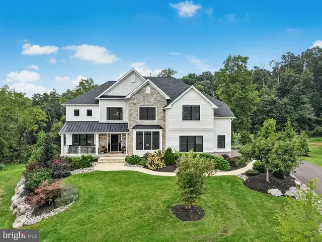 2505 Stonewall Dr, Center Valley