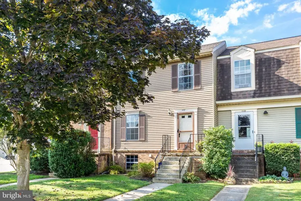 457 Logan Dr, WESTMINSTER