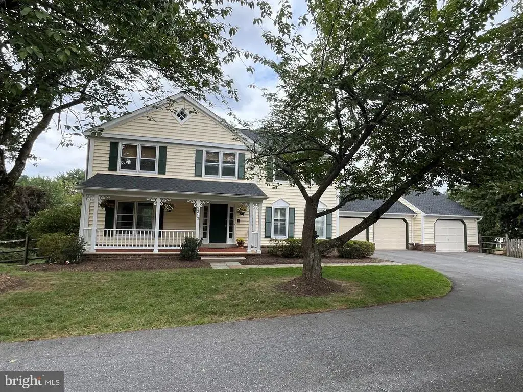 9213 Bentridge Ave, POTOMAC