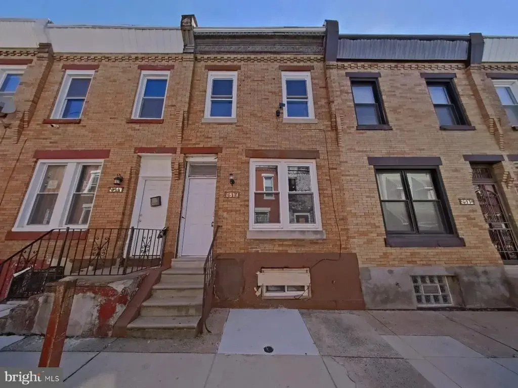 2517 N Corlies, PHILADELPHIA
