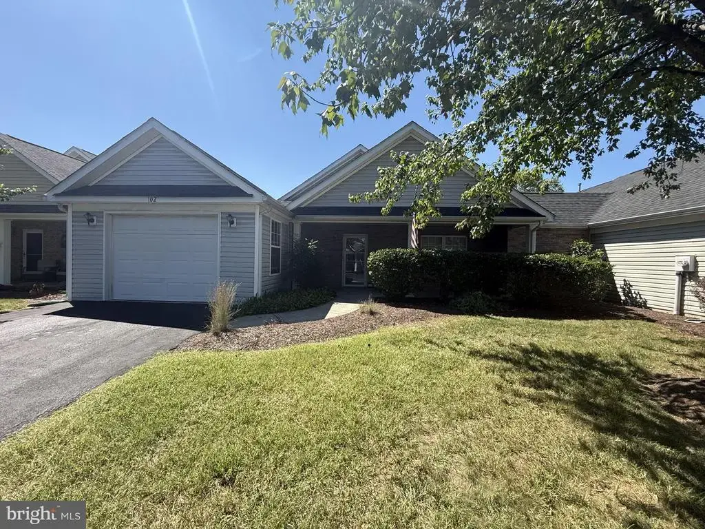 102 Buckwood Ln, WINCHESTER