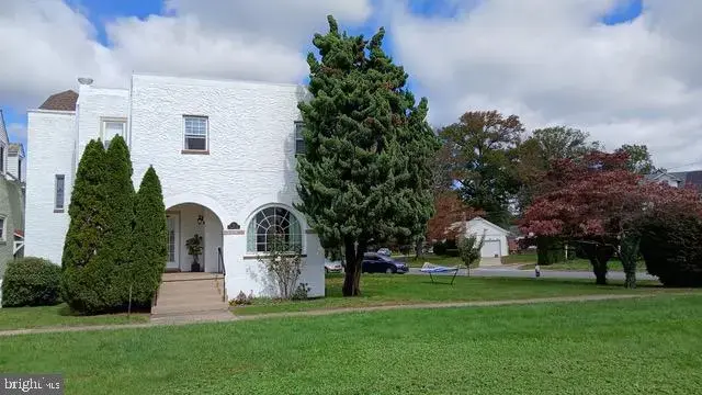12 Corinne Ct, Wilmington