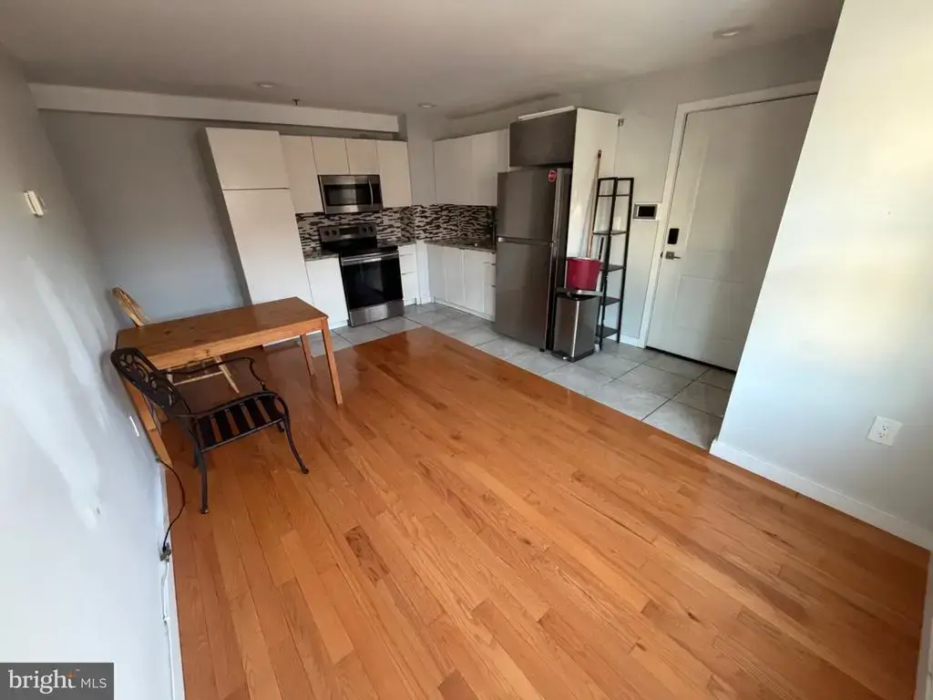 1925 S 20th St #2, PHILADELPHIA