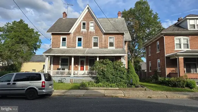 19 S 8th, Quakertown
