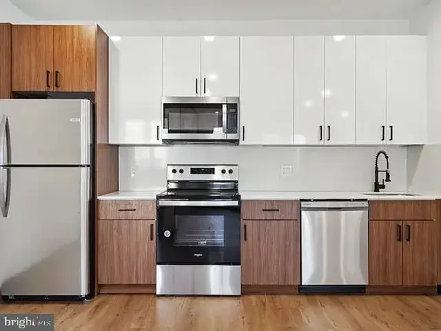 1716 N 2nd St #302, Philadelphia