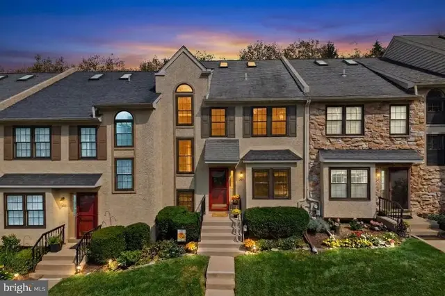 1405 Aspen Ct, West Chester