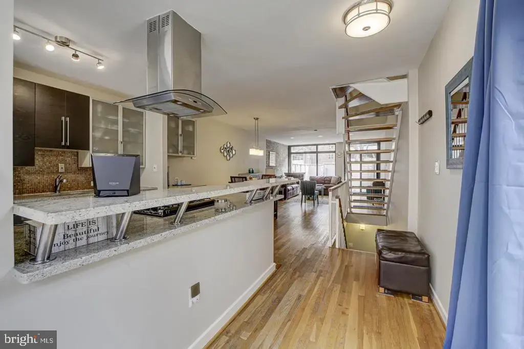 1273 Delaware Ave Sw, WASHINGTON