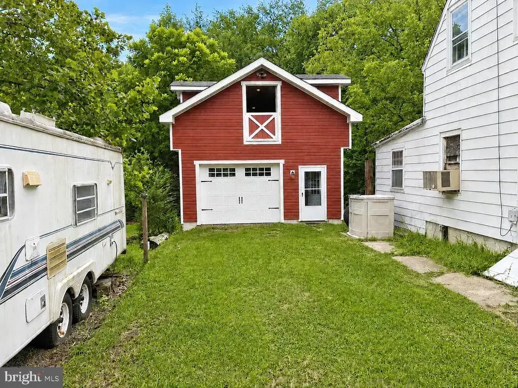 631 Station Rd, NEWPORT