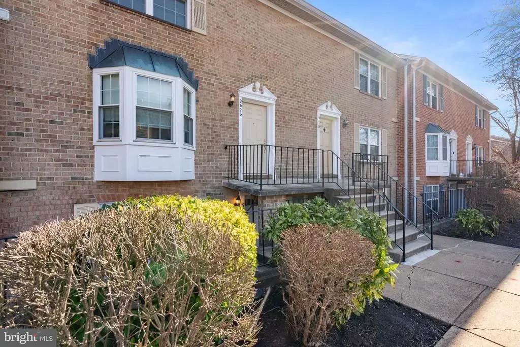 969 S Rolfe St #1, ARLINGTON