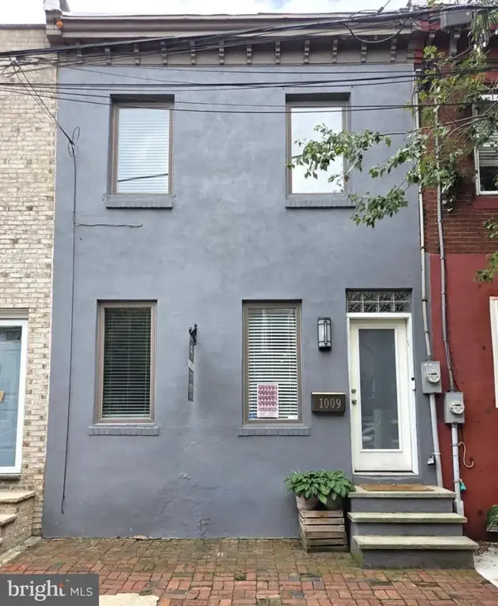 1009 S Chadwick St, PHILADELPHIA