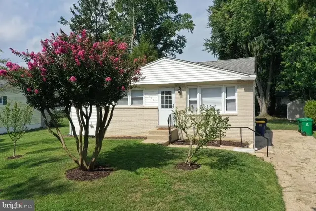 300 David Hall Rd, Dover