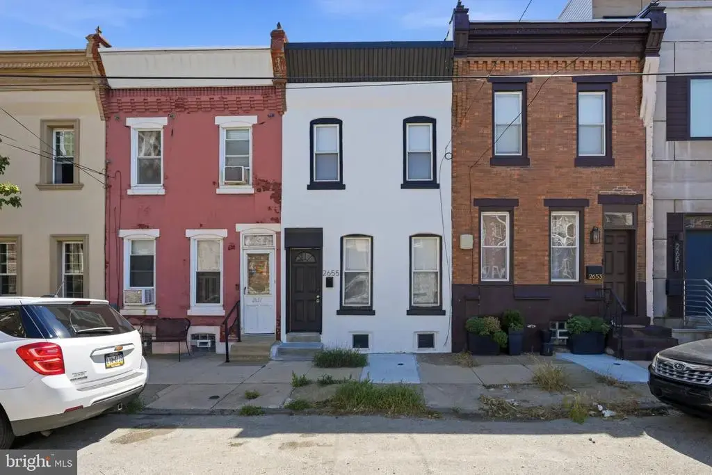 2655 Cedar St, PHILADELPHIA