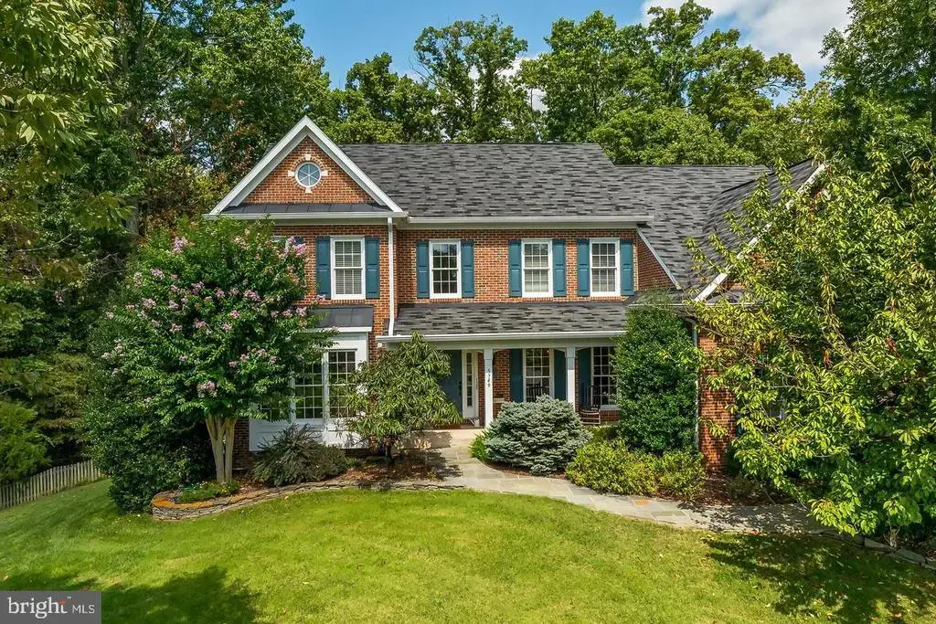 5749 Yewing Way, GAINESVILLE