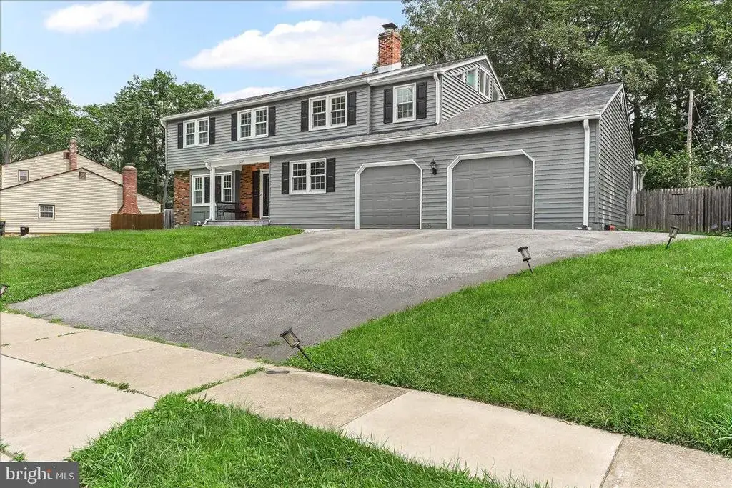 2237 Inwood Rd, WILMINGTON