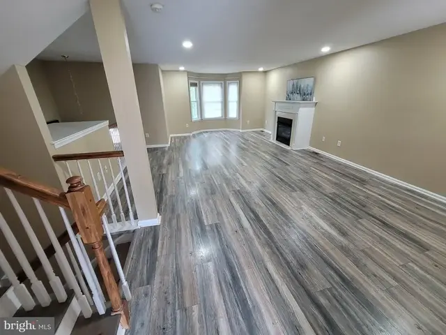 83 Hunt Club Dr, Collegeville