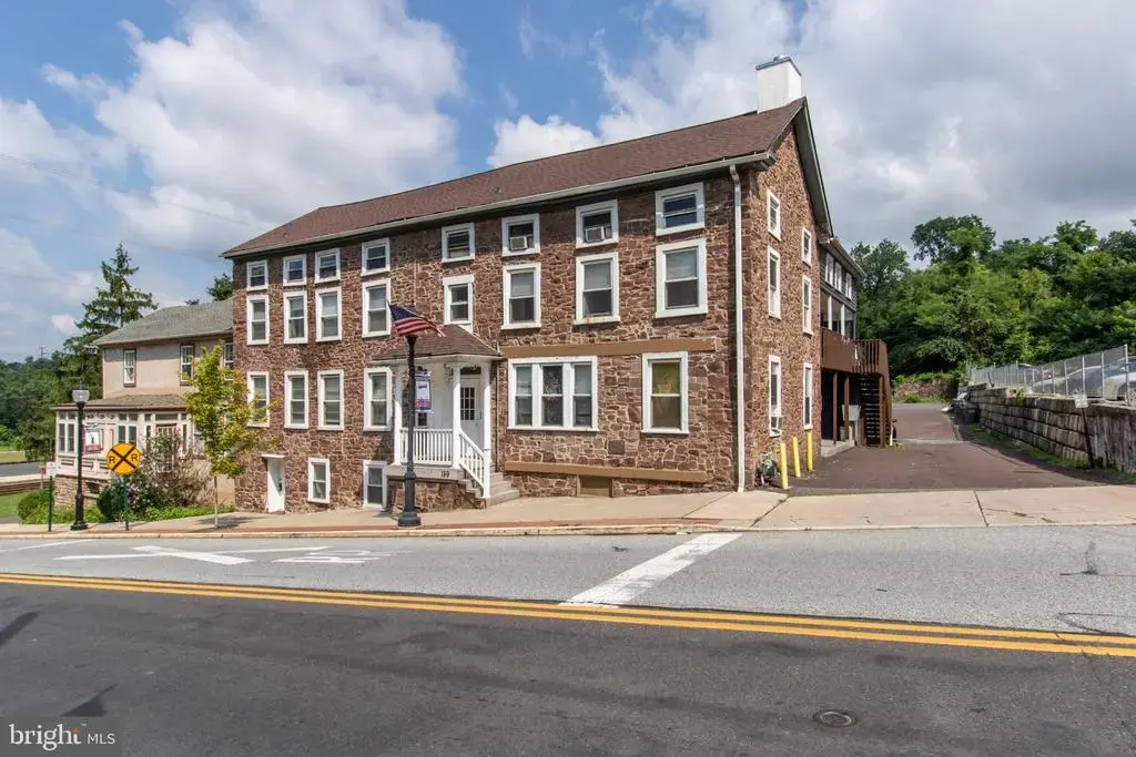 159 Main St, ROYERSFORD