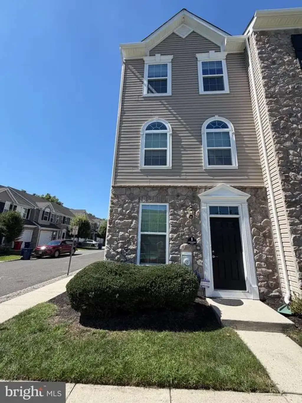 1 Stevens Ct, SOMERDALE