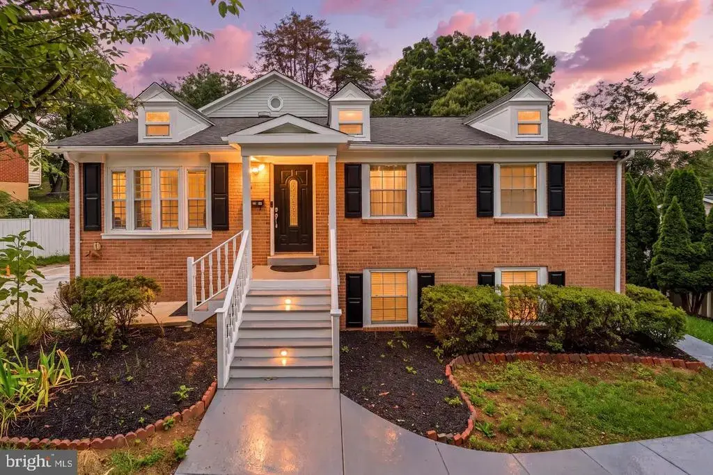 14707 Dunbar Ln, WOODBRIDGE