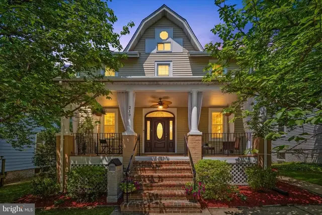 219 Rittenhouse St Nw, Washington