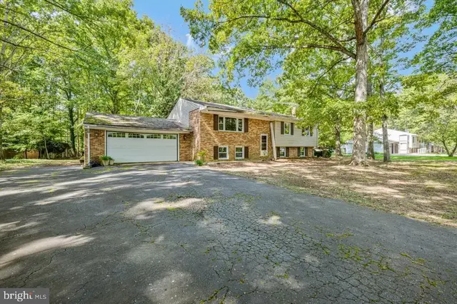 3663 Brookwood Dr, White Plains