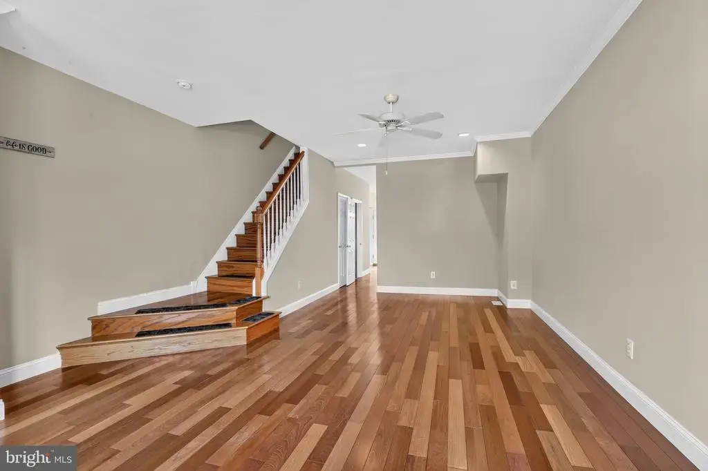 2813 Ogden St, PHILADELPHIA