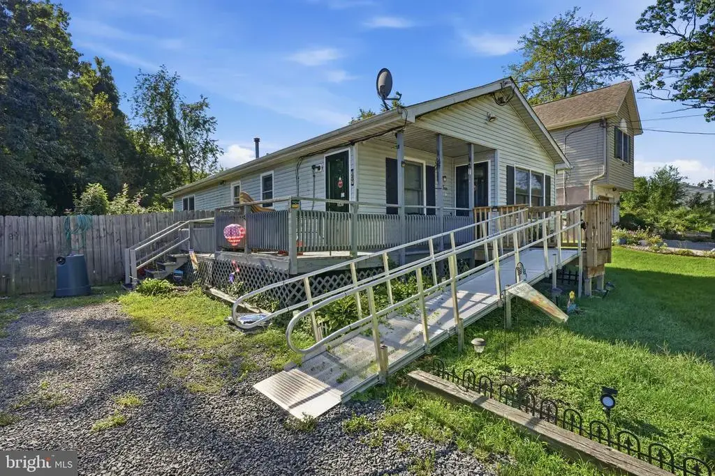 347 Marion Ave, WESTVILLE
