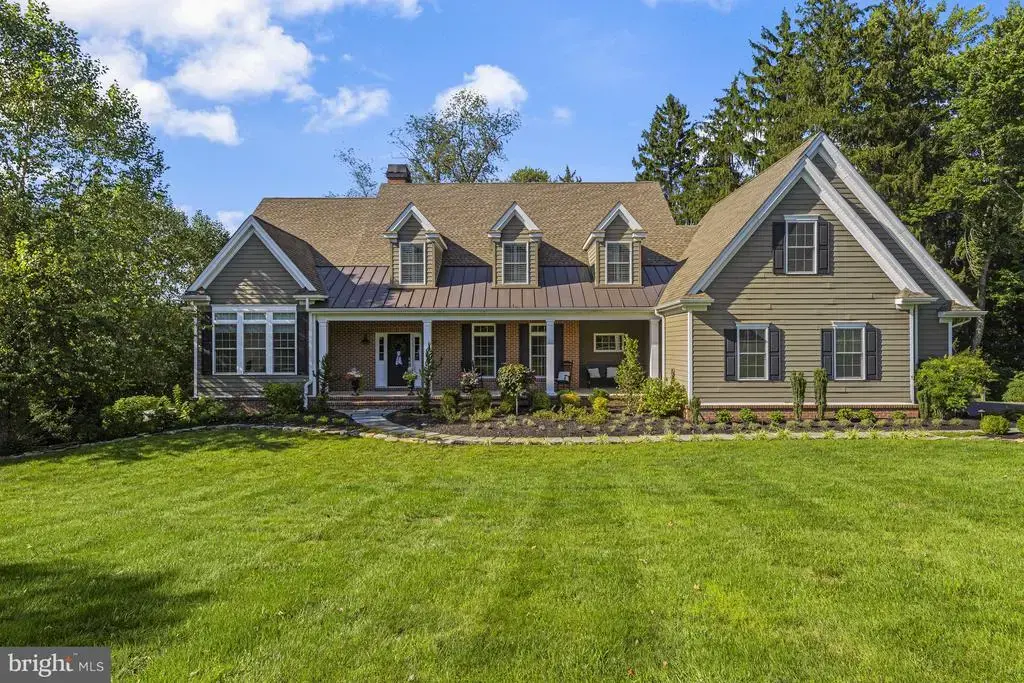 202 Arrowwood Ln, CHADDS FORD
