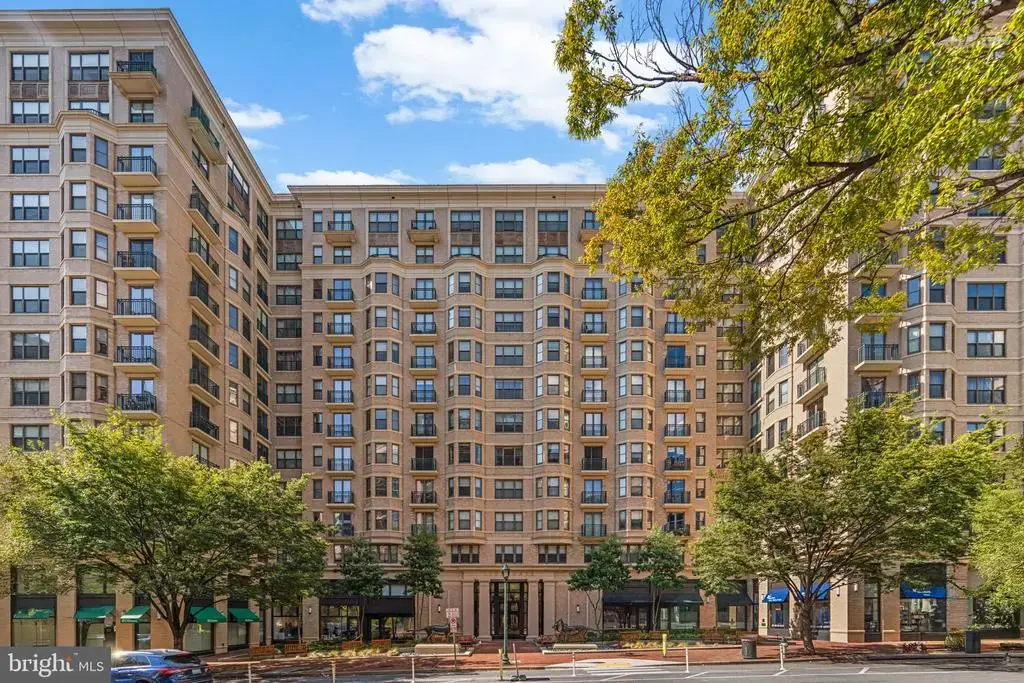 7710 Woodmont Ave #217, BETHESDA