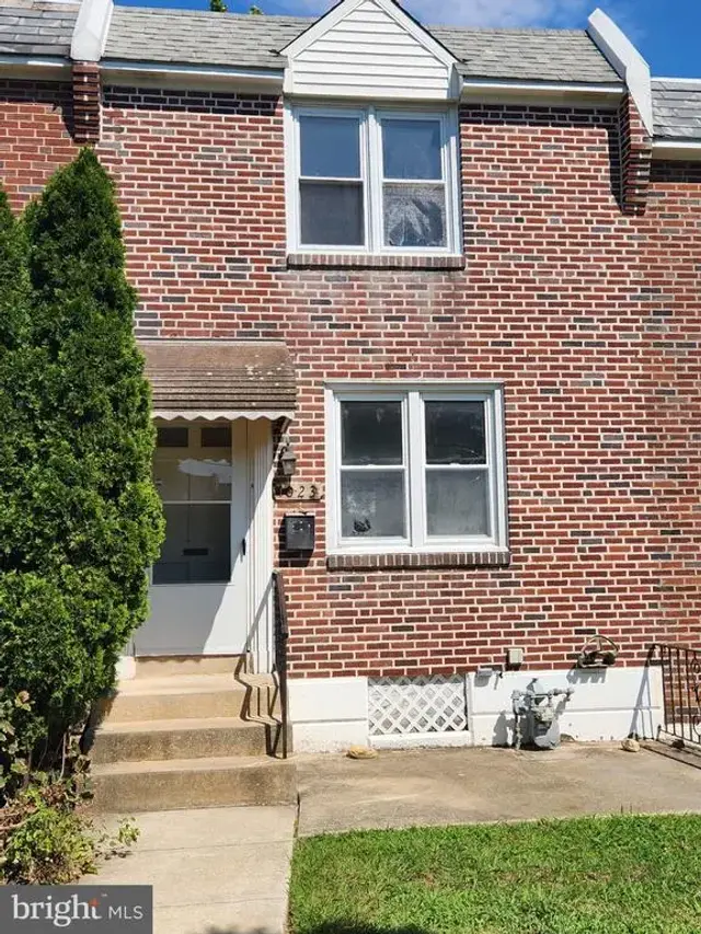 1023 Minden Ln, Darby