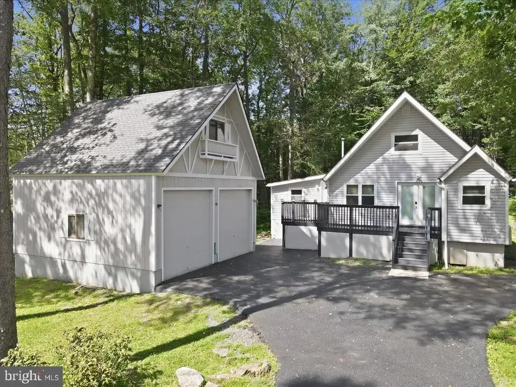 320 Lamont Way, TOBYHANNA