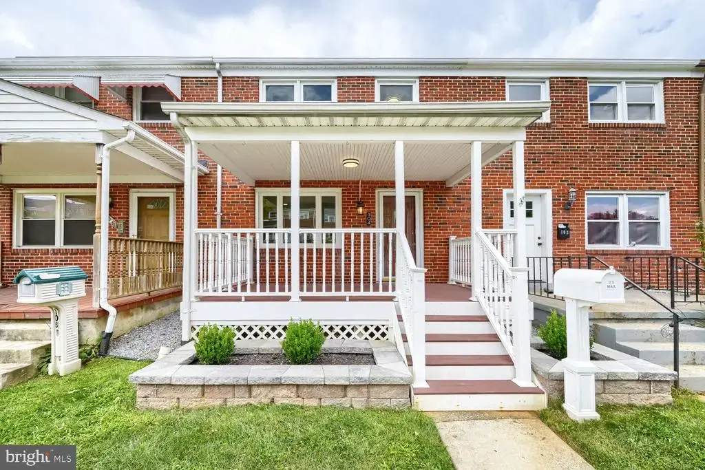 104 Bladen Rd, ESSEX