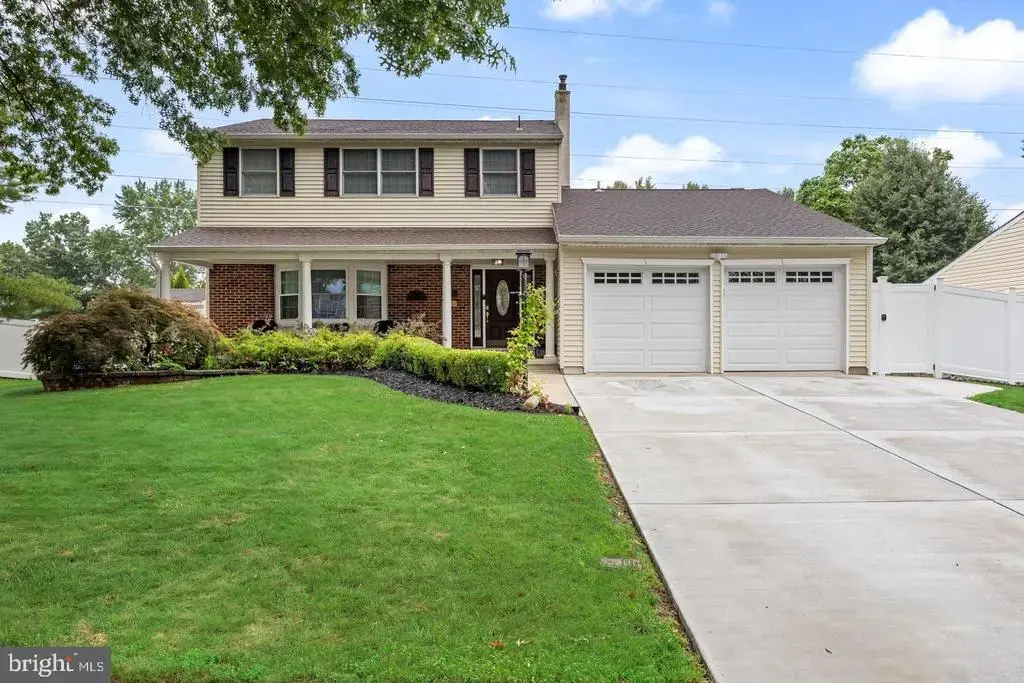 203 Patricia Ave, DELRAN