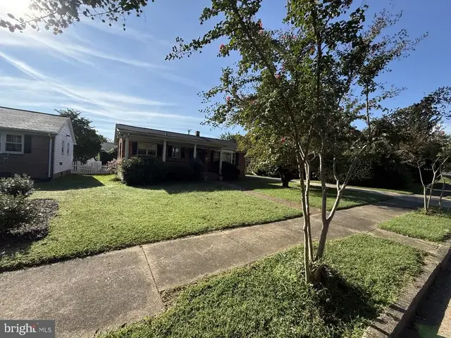 446 Hanson Ave, Fredericksburg