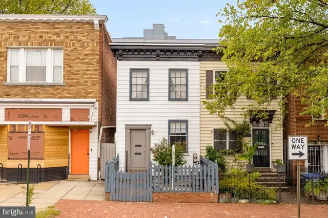 1102 K St Se, Washington