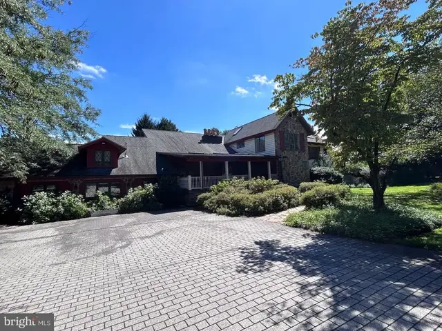 1120 Clover Ln, Glen Mills