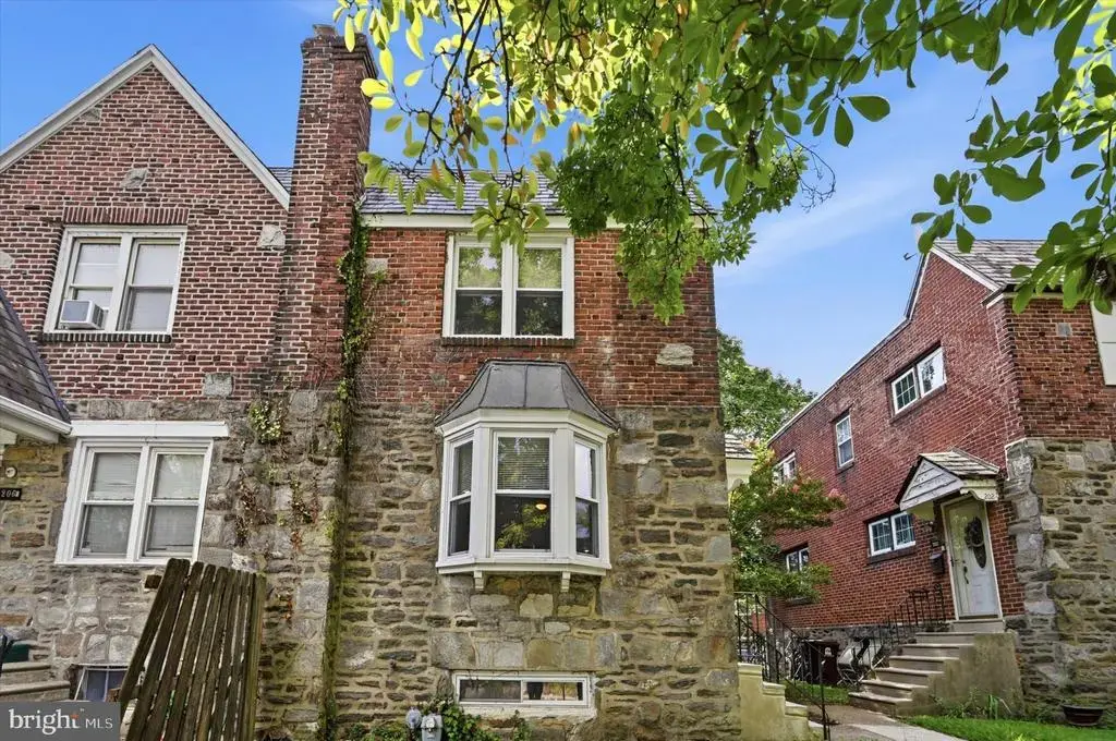 204 E Marshall Rd, LANSDOWNE