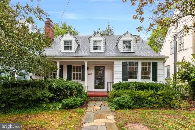 4215 Chesapeake St Nw, Washington