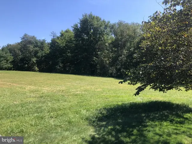 Lot 59-60 Earl Dr, Millersburg