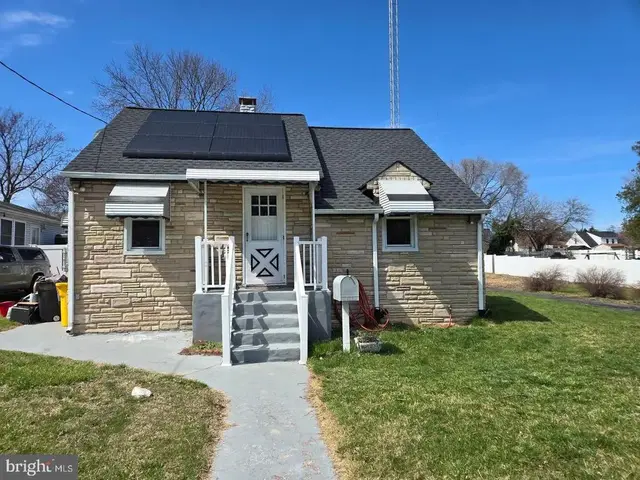 16 Patapsco Rd, Linthicum Heights