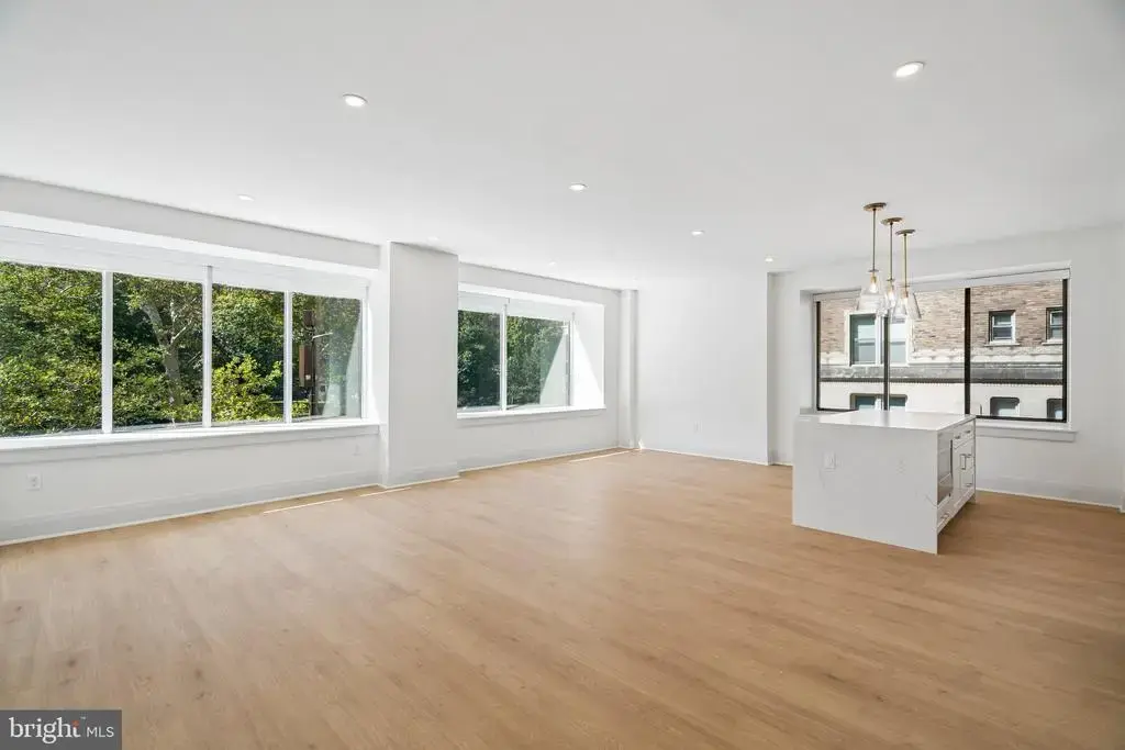 135 S 19th St #201, PHILADELPHIA