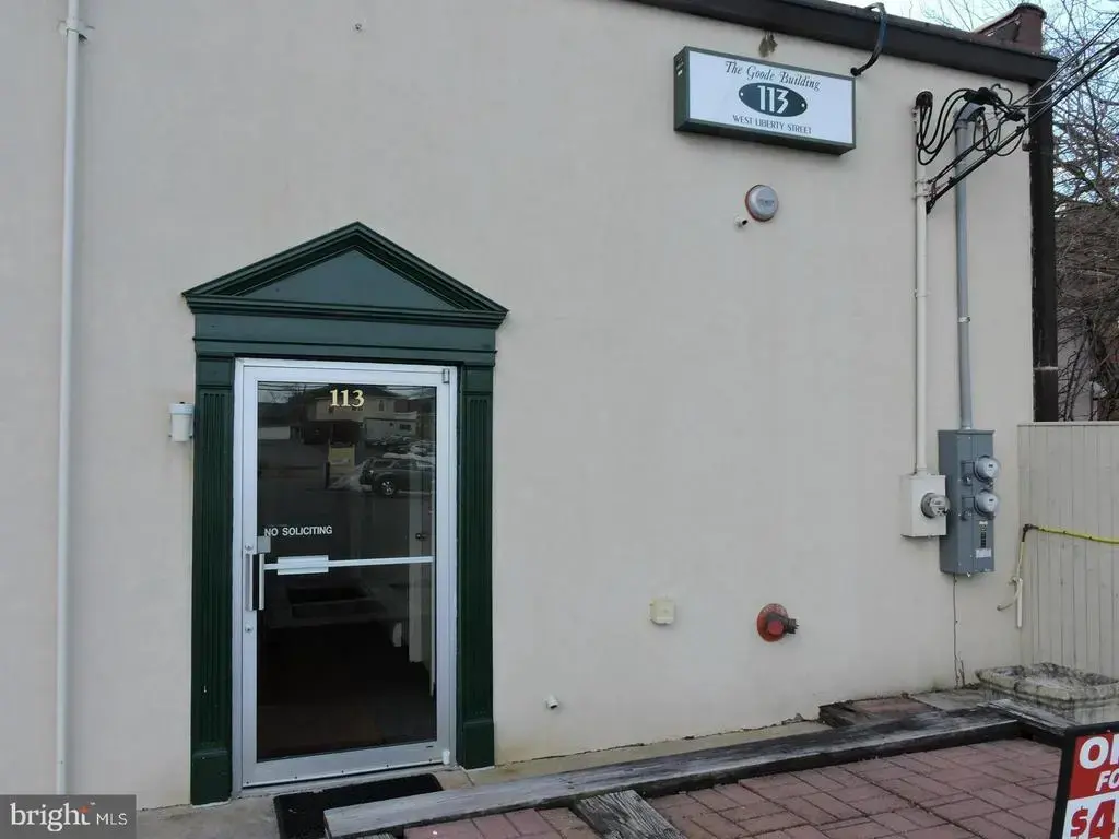 113 Liberty St S #207, CHARLES TOWN