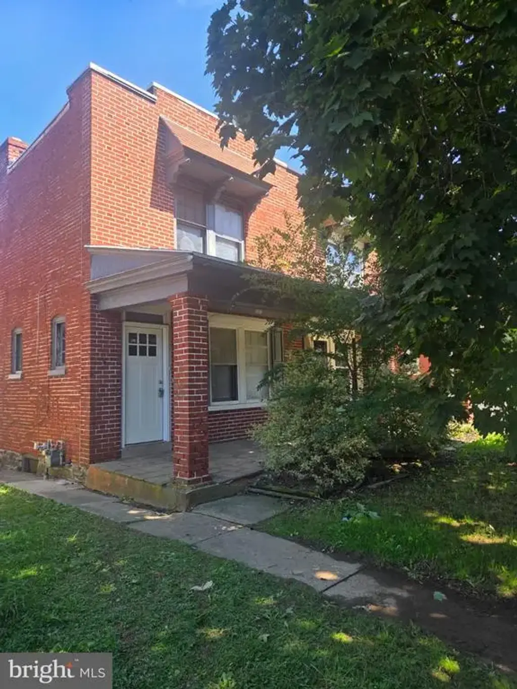 637 S West End Ave, LANCASTER