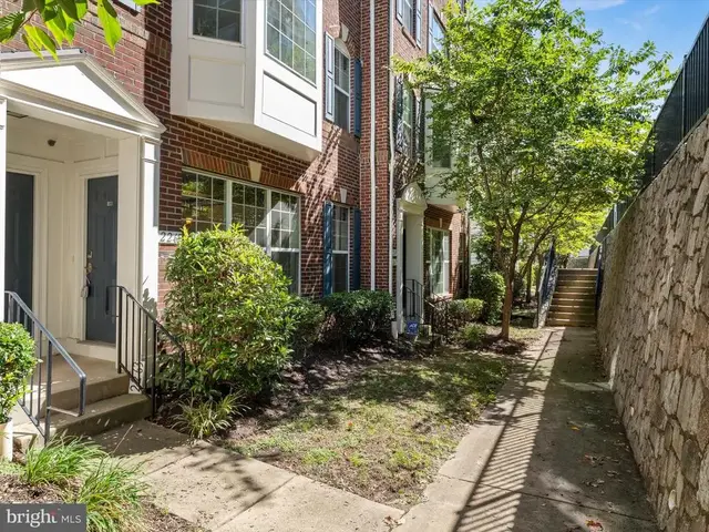 2263 Kew Gardens Dr #187, Woodbridge