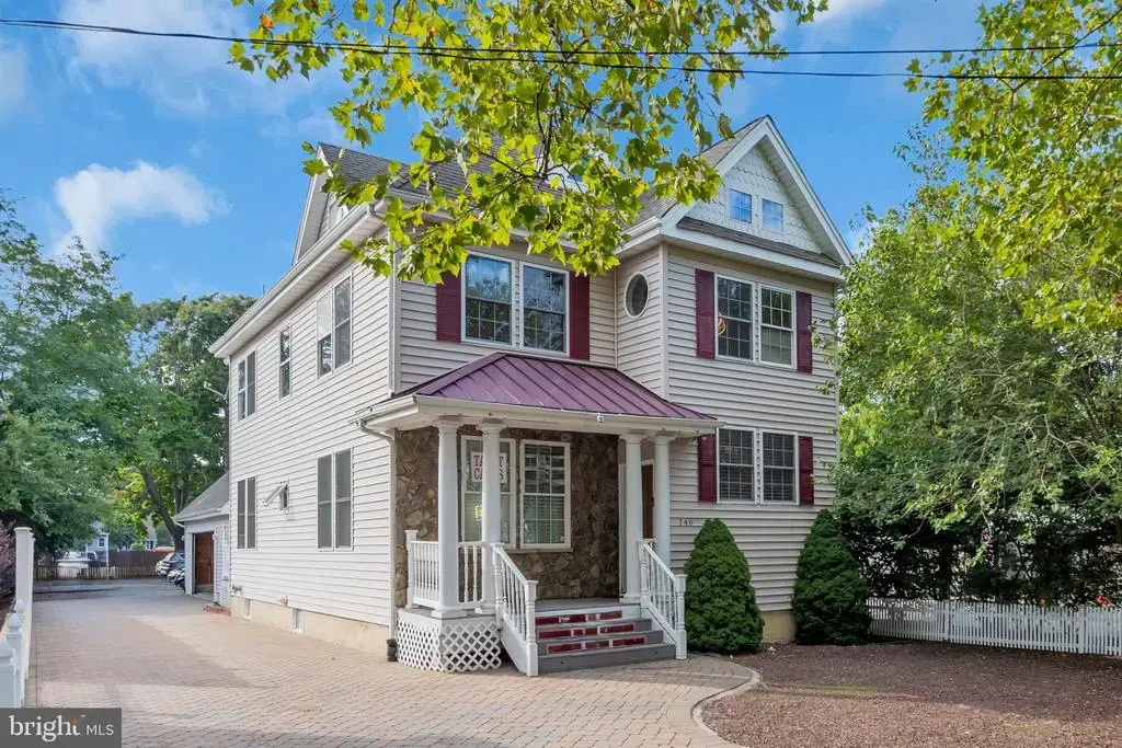 146 N Main St N, MANAHAWKIN