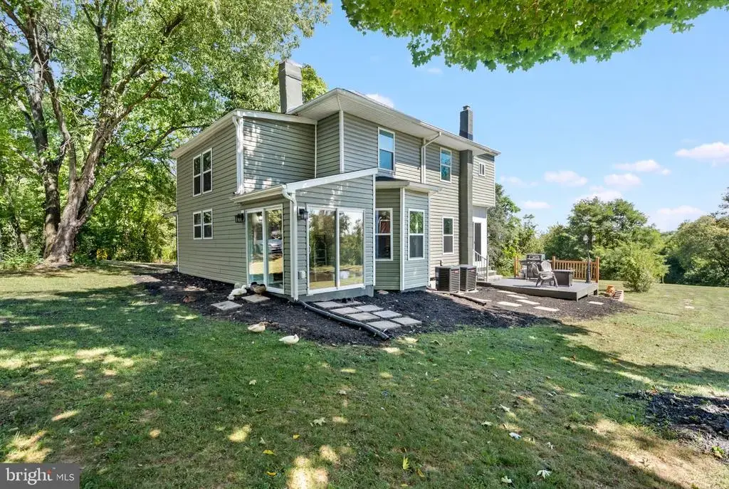 1071 Hammonds Mill Rd, HEDGESVILLE
