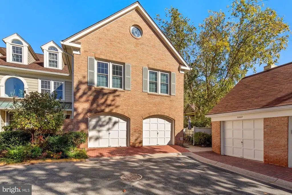 5801 Linden Square Ct #45, ROCKVILLE